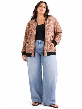 Road Runner Leopard Print Nylon & Spandex Athletic Bomber Jacket - Size XL EUC